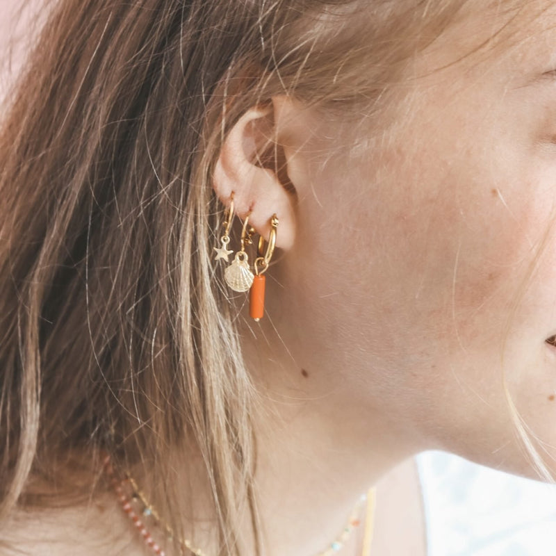 Small shell hoops gold